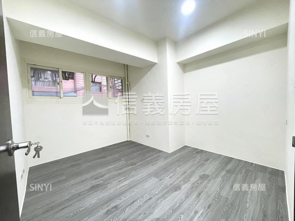 附中稀有綠景三房房屋室內格局與周邊環境