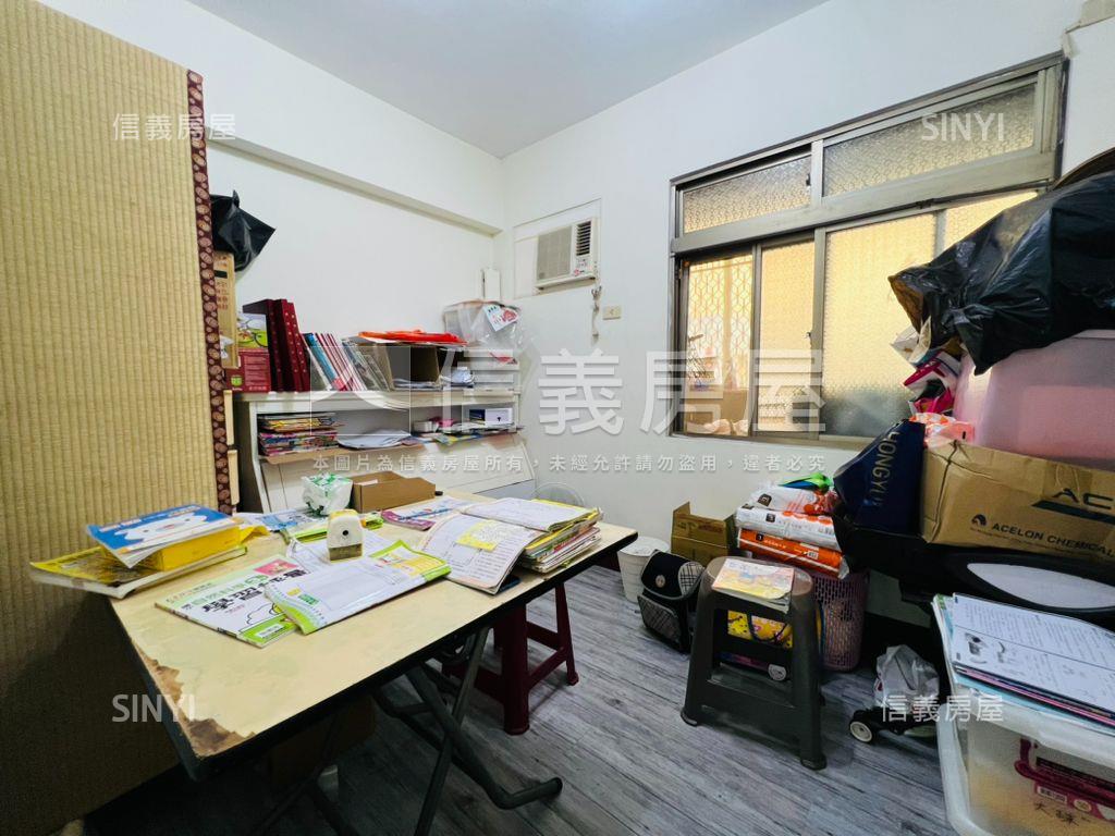 近鳳山車站學區宅三房平車房屋室內格局與周邊環境