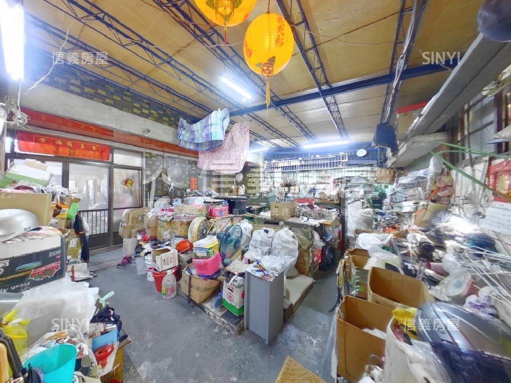 近未來捷運公寓一樓房屋室內格局與周邊環境