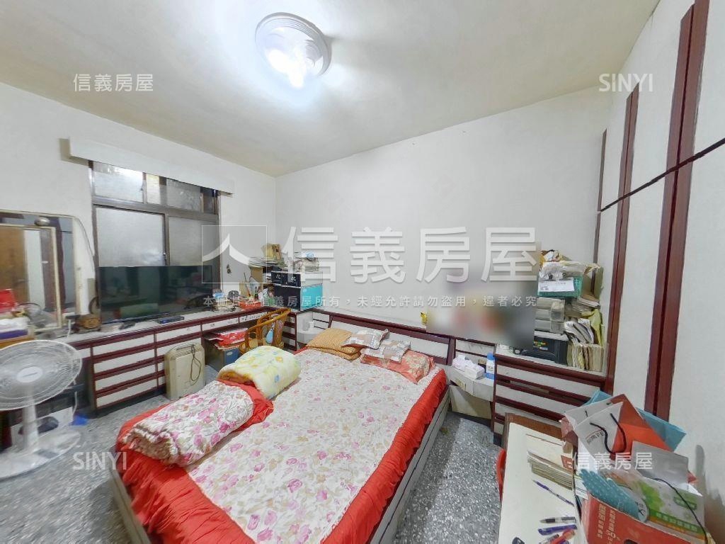 近未來捷運公寓一樓房屋室內格局與周邊環境