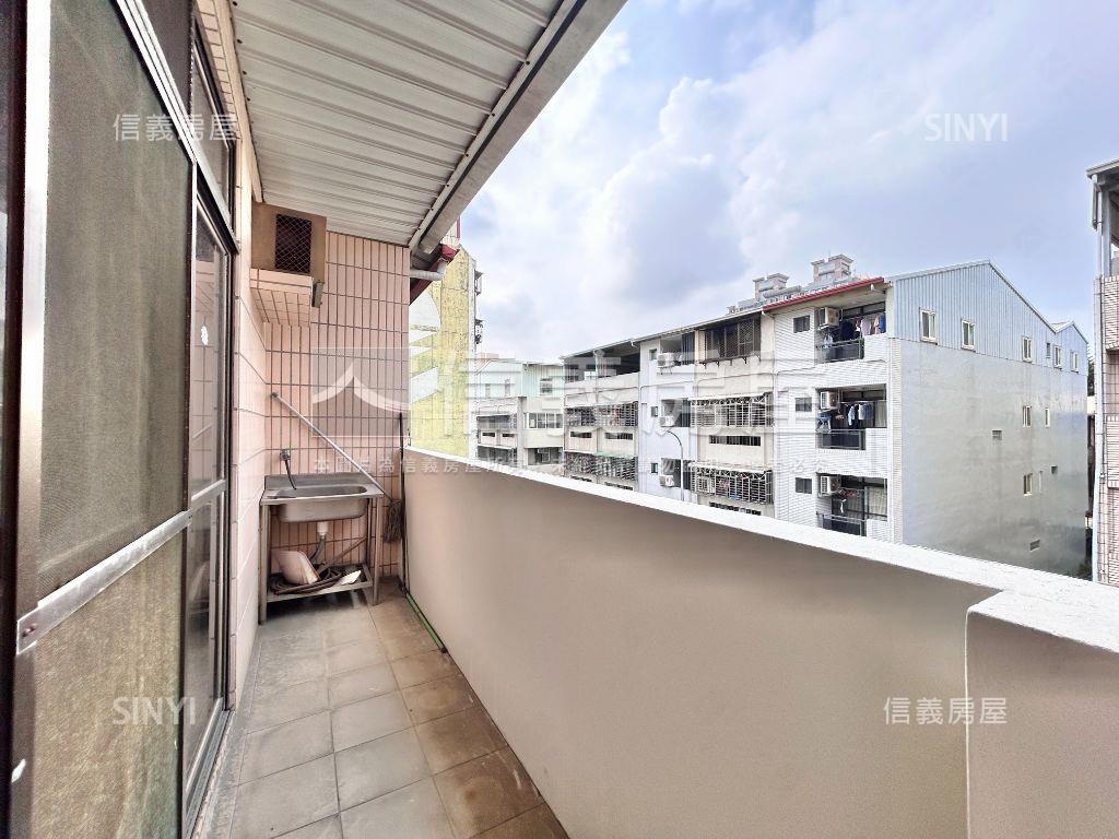 合江街稀有車庫別墅房屋室內格局與周邊環境