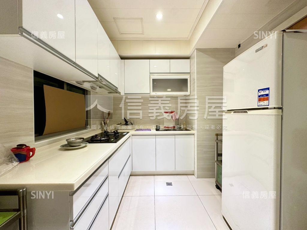 捷運迴龍翠堤大地房屋室內格局與周邊環境