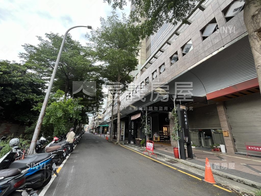 精明商圈金店面房屋室內格局與周邊環境
