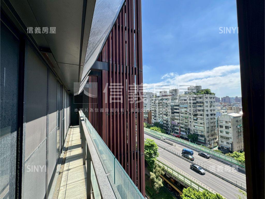 東騰千里美景尊邸房屋室內格局與周邊環境