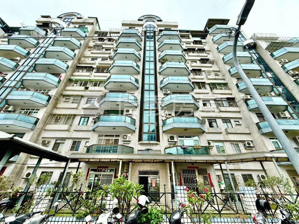 近河堤。明亮採光。大四房房屋室內格局與周邊環境