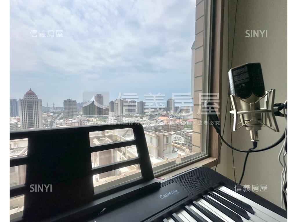 高樓層景觀套房含平移車位房屋室內格局與周邊環境