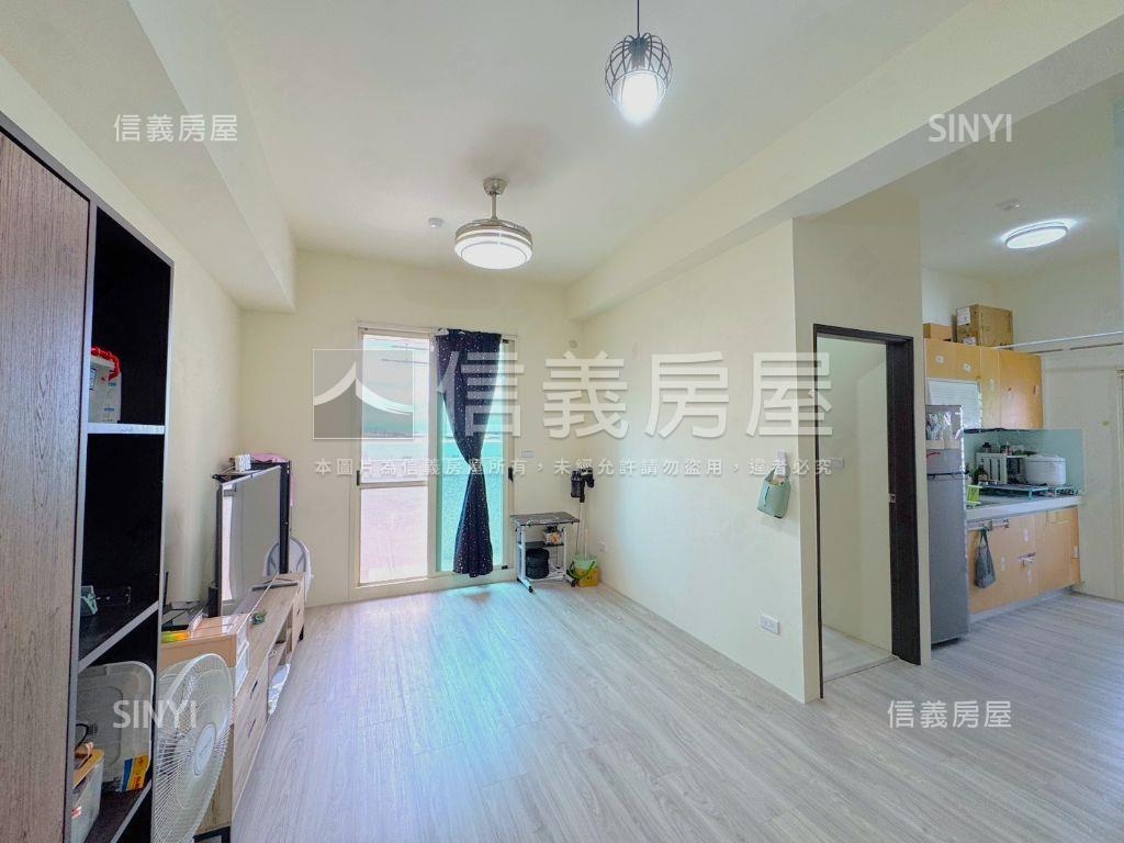 【俗】雙囍市兩房兩衛平車房屋室內格局與周邊環境