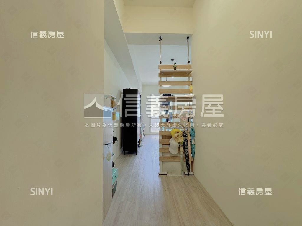 【俗】雙囍市兩房兩衛平車房屋室內格局與周邊環境