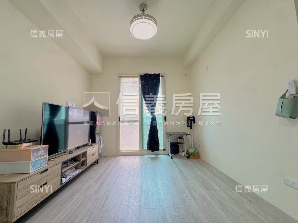 【俗】雙囍市兩房兩衛平車房屋室內格局與周邊環境