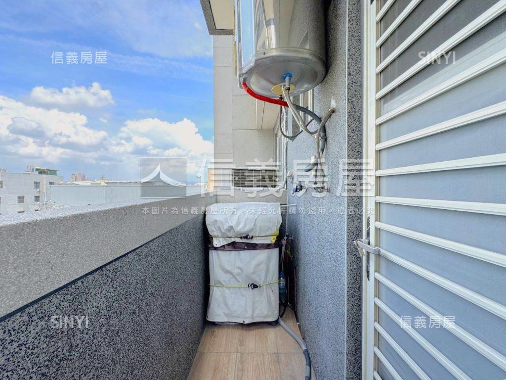 【俗】雙囍市兩房兩衛平車房屋室內格局與周邊環境