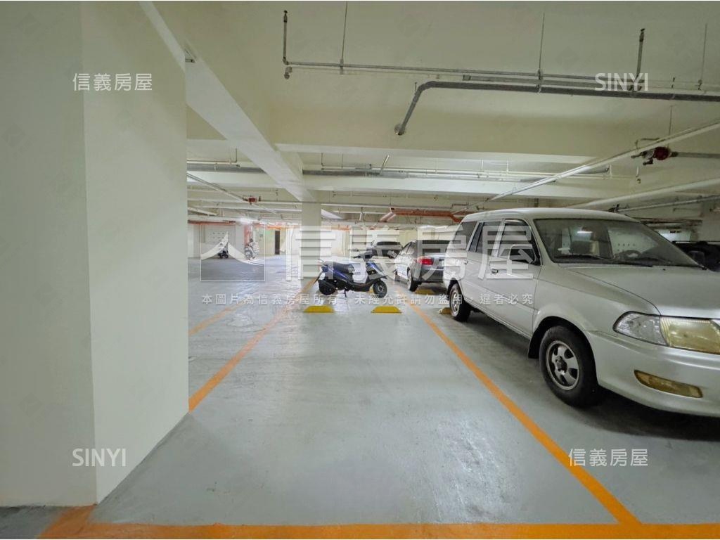 【俗】雙囍市兩房兩衛平車房屋室內格局與周邊環境