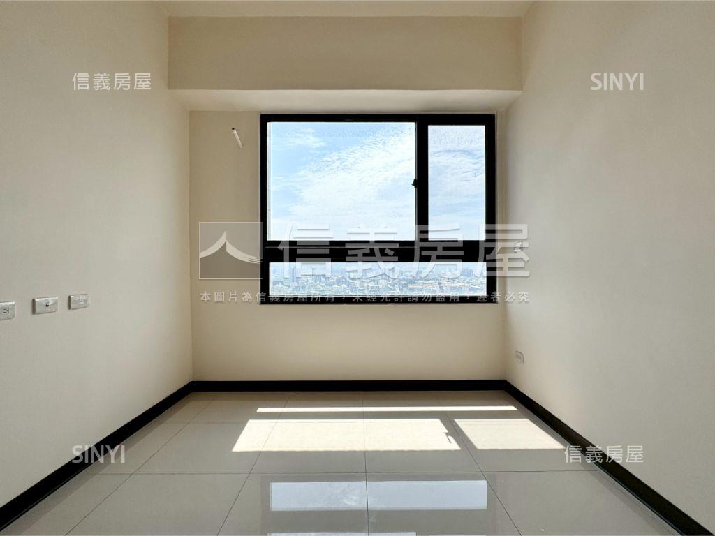 近三井全新高樓層三房車位房屋室內格局與周邊環境