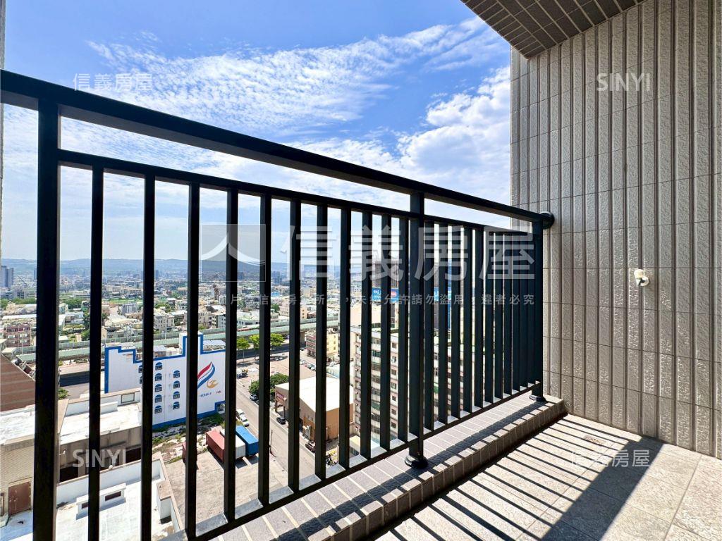 近三井全新高樓層三房車位房屋室內格局與周邊環境