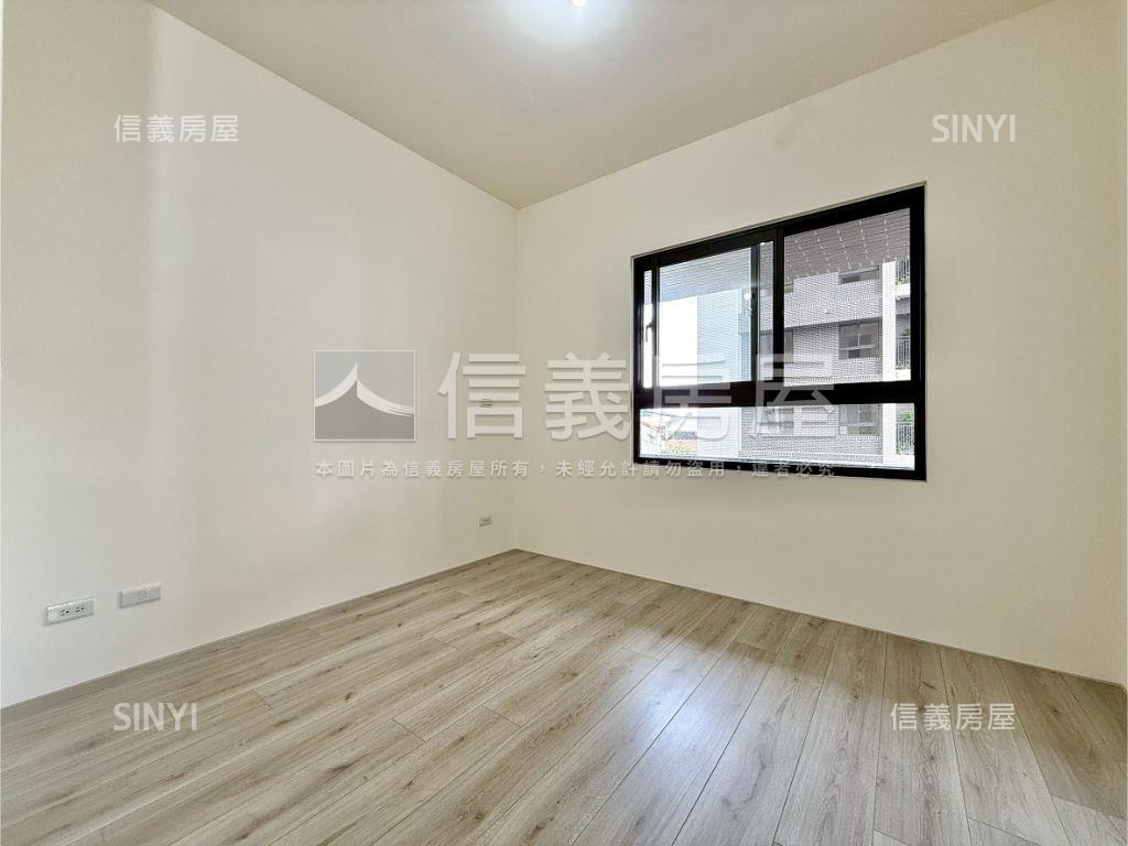 久樘花漾天鵝三房平車房屋室內格局與周邊環境