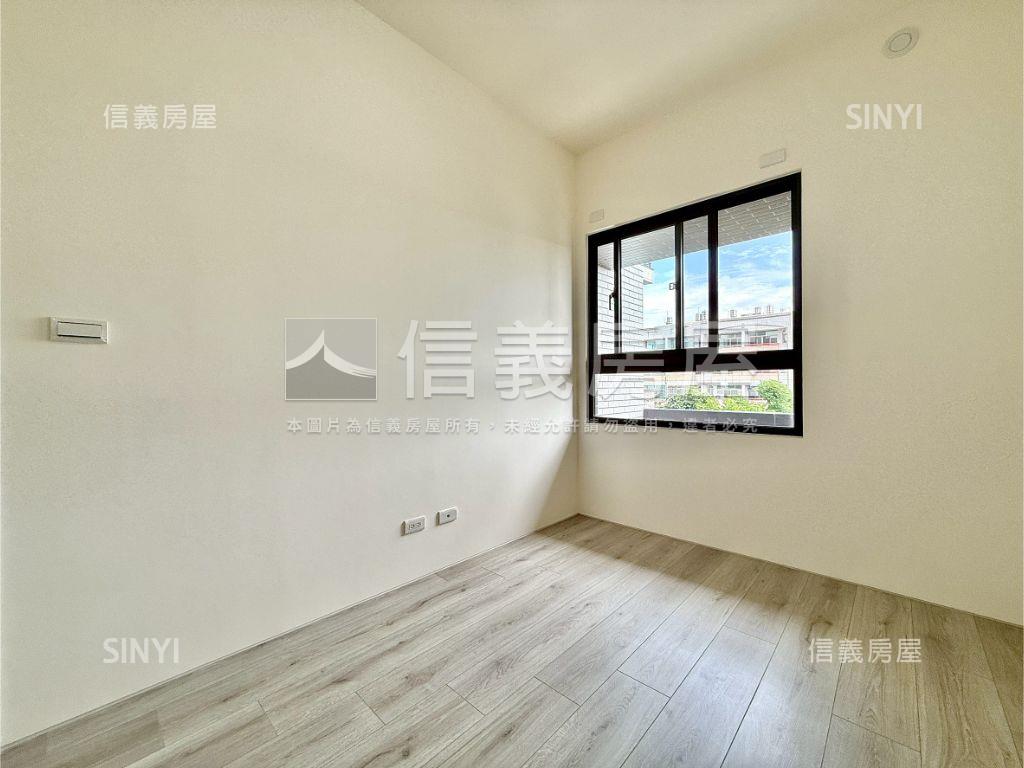 久樘花漾天鵝三房平車房屋室內格局與周邊環境