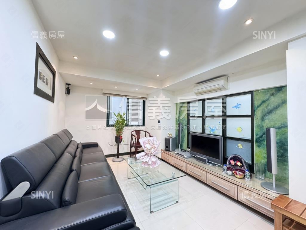 明德榮華電梯三房房屋室內格局與周邊環境