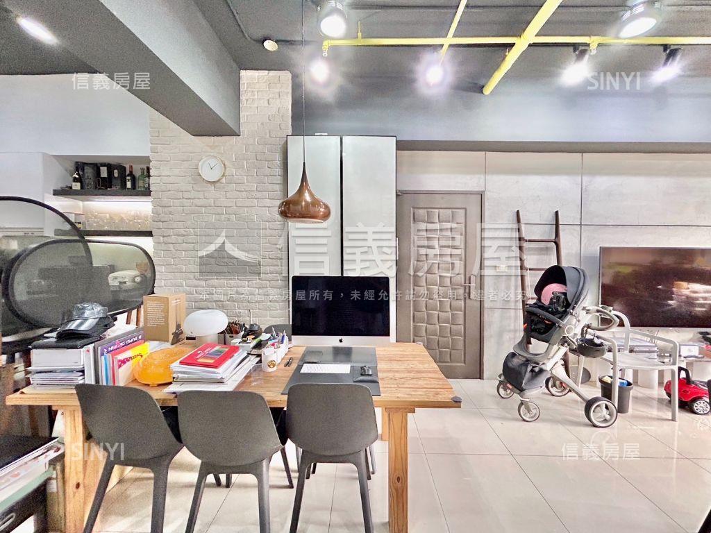 高鐵說ＬＡＶＩＥ雙車位房屋室內格局與周邊環境