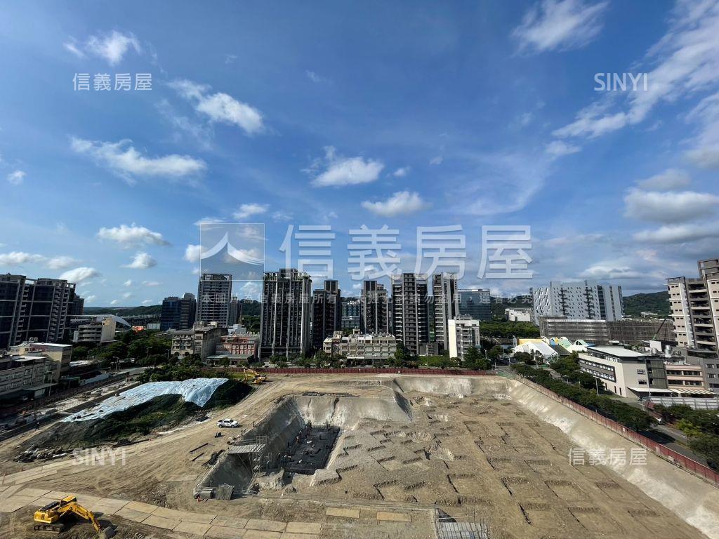 高鐵說ＬＡＶＩＥ雙車位房屋室內格局與周邊環境