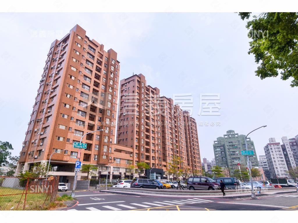 太普建設綠景採光三房平車房屋室內格局與周邊環境