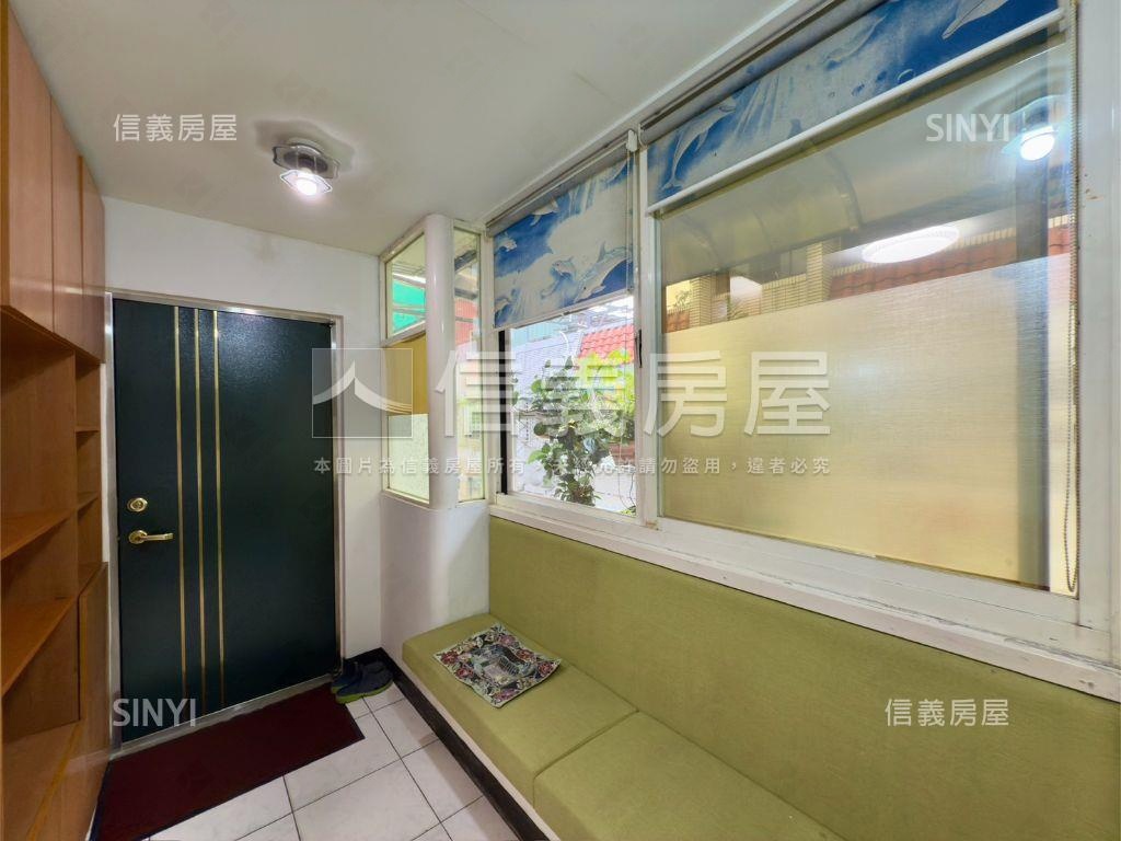學成公園旁美三房房屋室內格局與周邊環境
