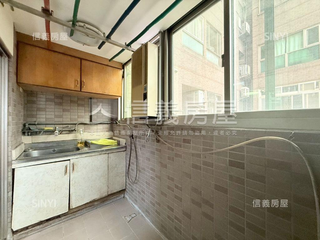 冠德建設！超級市民大空間房屋室內格局與周邊環境