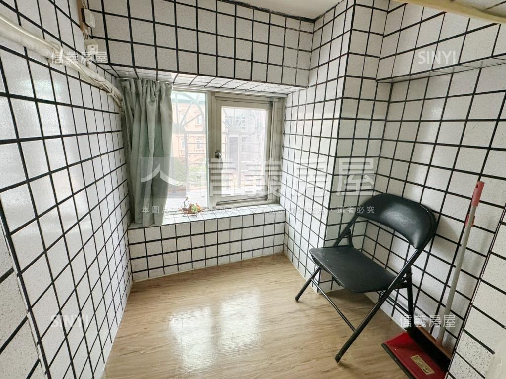 榮光對面～電梯大樓房屋室內格局與周邊環境