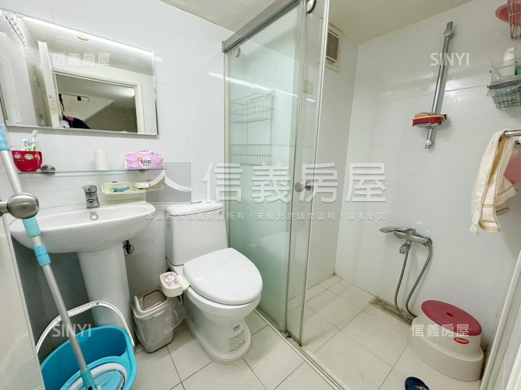 榮光對面～電梯大樓房屋室內格局與周邊環境