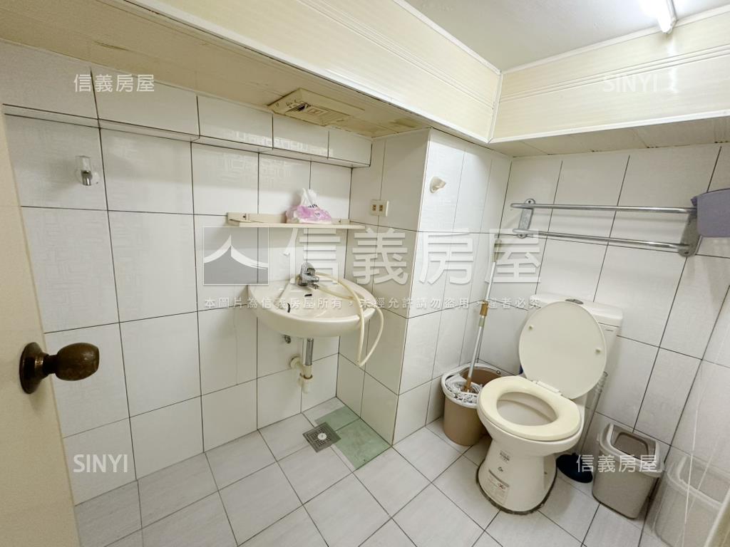 榮光對面～電梯大樓房屋室內格局與周邊環境