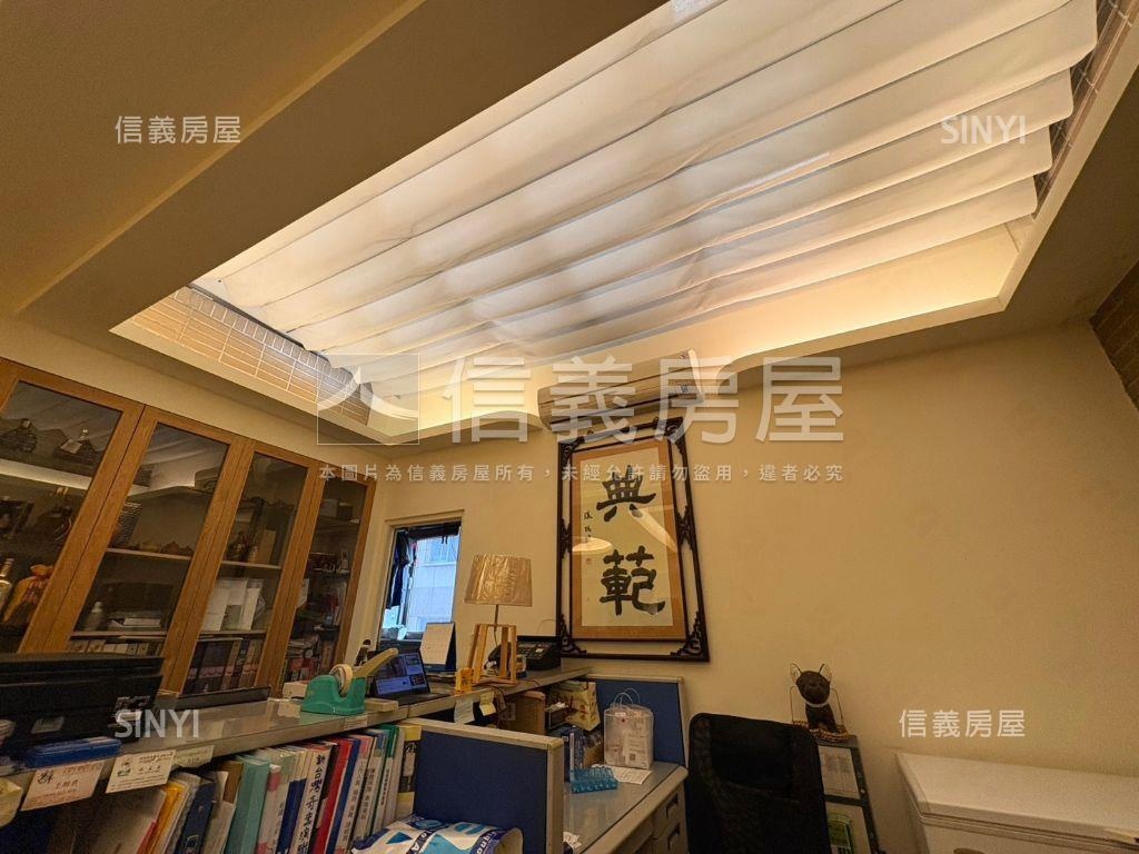 松山捷運加雙鐵鋼骨四房房屋室內格局與周邊環境