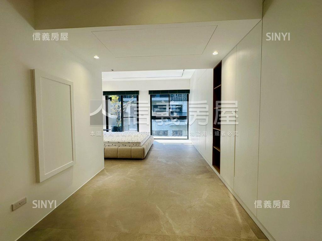 ★余自慢電梯別墅精裝戶房屋室內格局與周邊環境