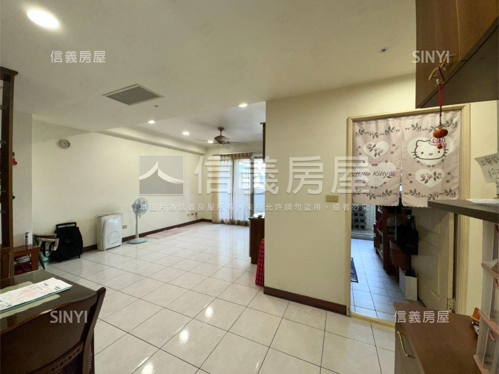 藝術園區三房平車房屋室內格局與周邊環境