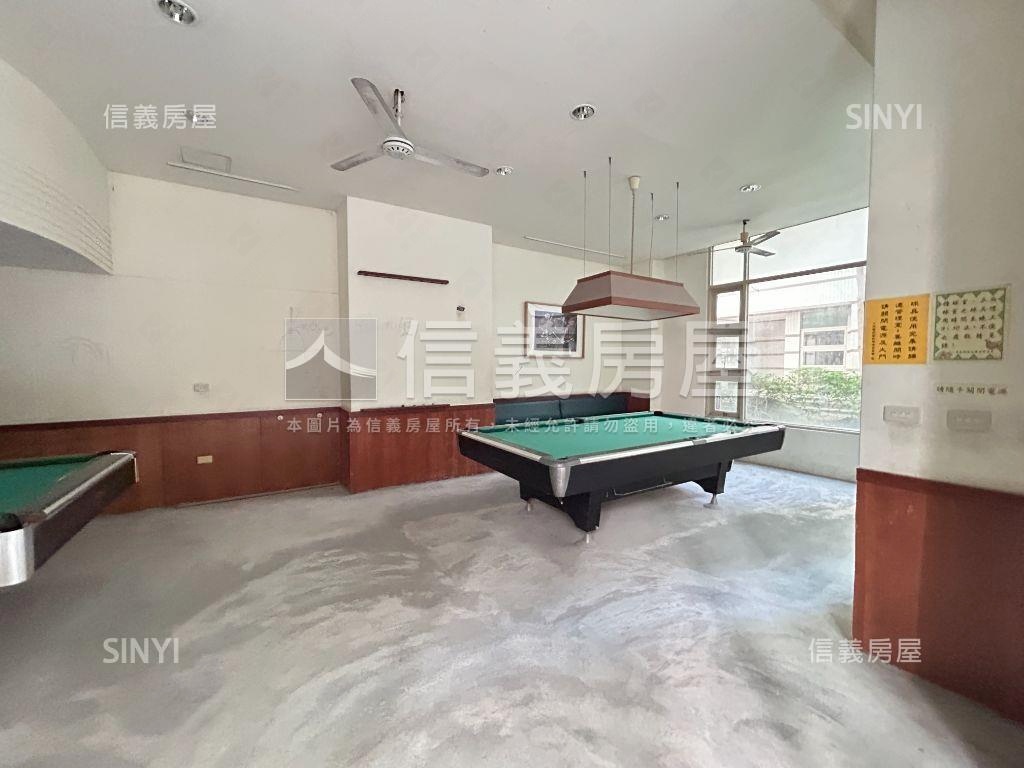 藝術園區三房平車房屋室內格局與周邊環境