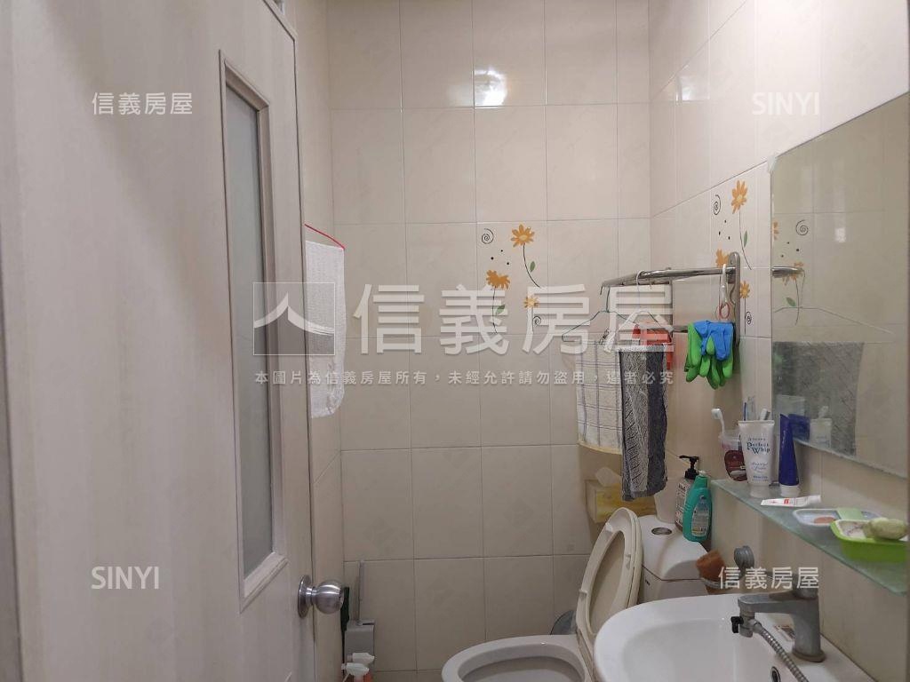 【東區】榮譽街優質店住房屋室內格局與周邊環境