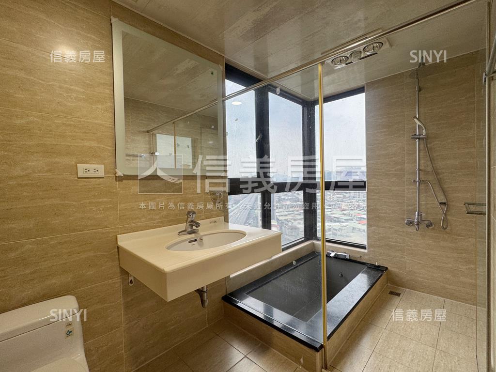 溫泉優宅高樓三房平面車房屋室內格局與周邊環境