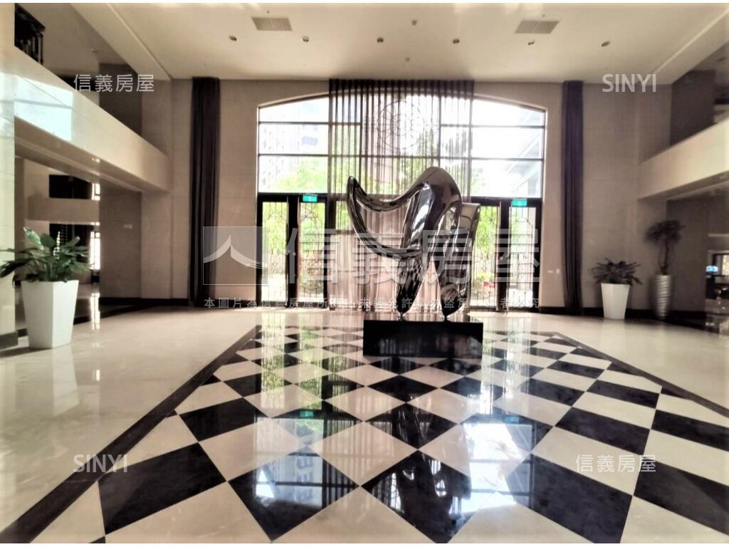 溫泉優宅高樓三房平面車房屋室內格局與周邊環境