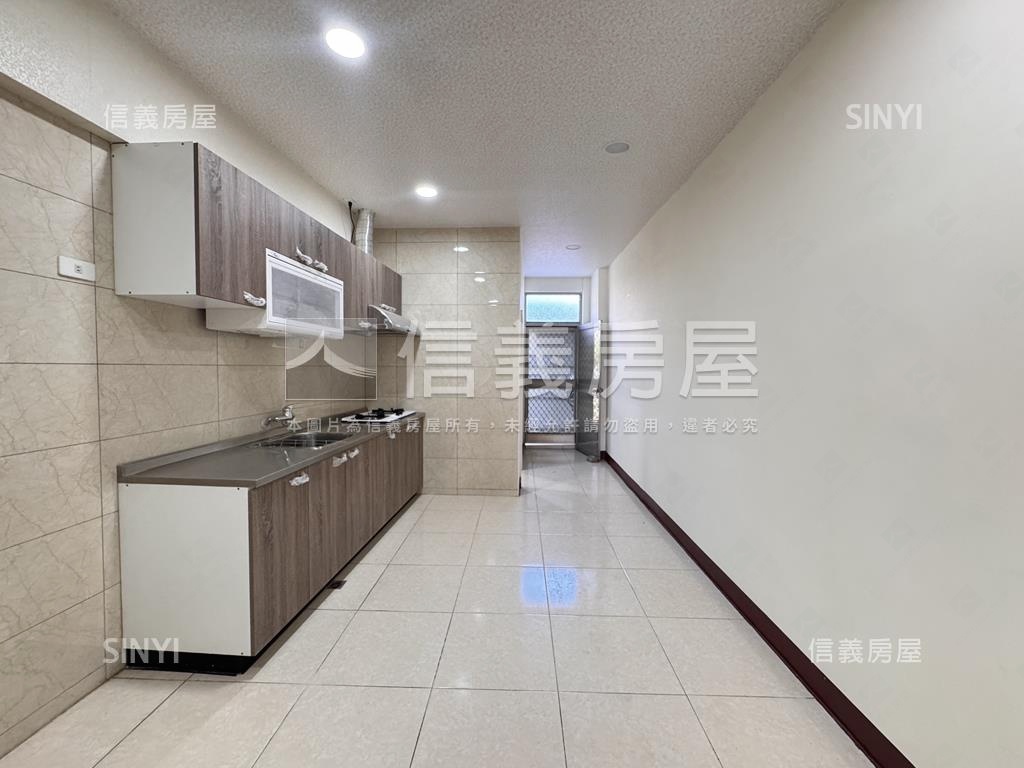 將軍住的將軍整新店面透天房屋室內格局與周邊環境