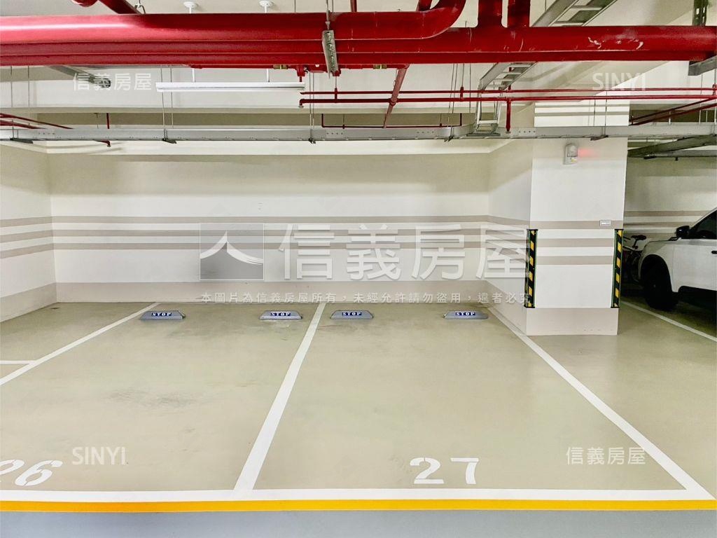 竹慶金璽四房坡平車位房屋室內格局與周邊環境