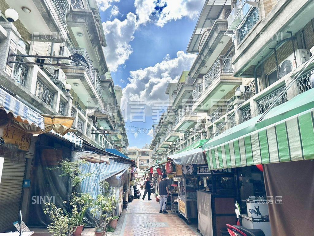 勤益科大商圈黃金熱鬧透店房屋室內格局與周邊環境
