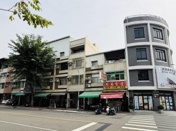 面新民國小透天店面
