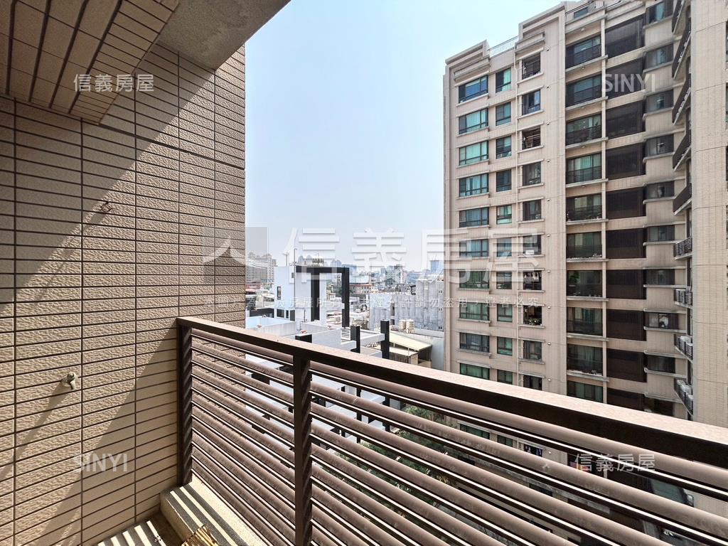 台大映象高樓採光大三房房屋室內格局與周邊環境