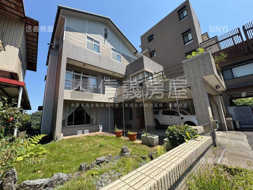 伯一代獨立地坪９０坪透天房屋室內格局與周邊環境