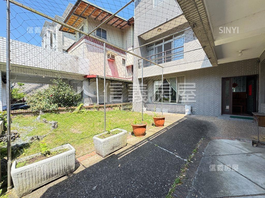 伯一代獨立地坪９０坪透天房屋室內格局與周邊環境