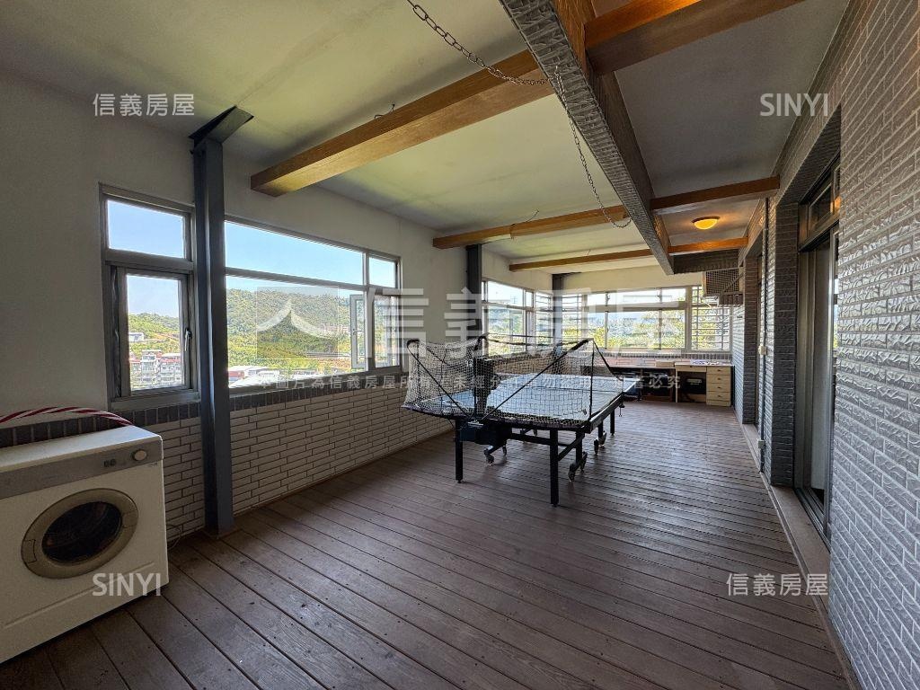 伯一代獨立地坪９０坪透天房屋室內格局與周邊環境