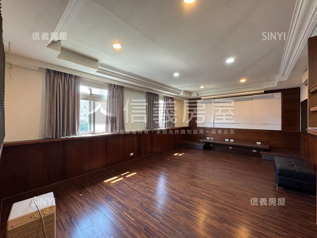 伯一代獨立地坪９０坪透天房屋室內格局與周邊環境