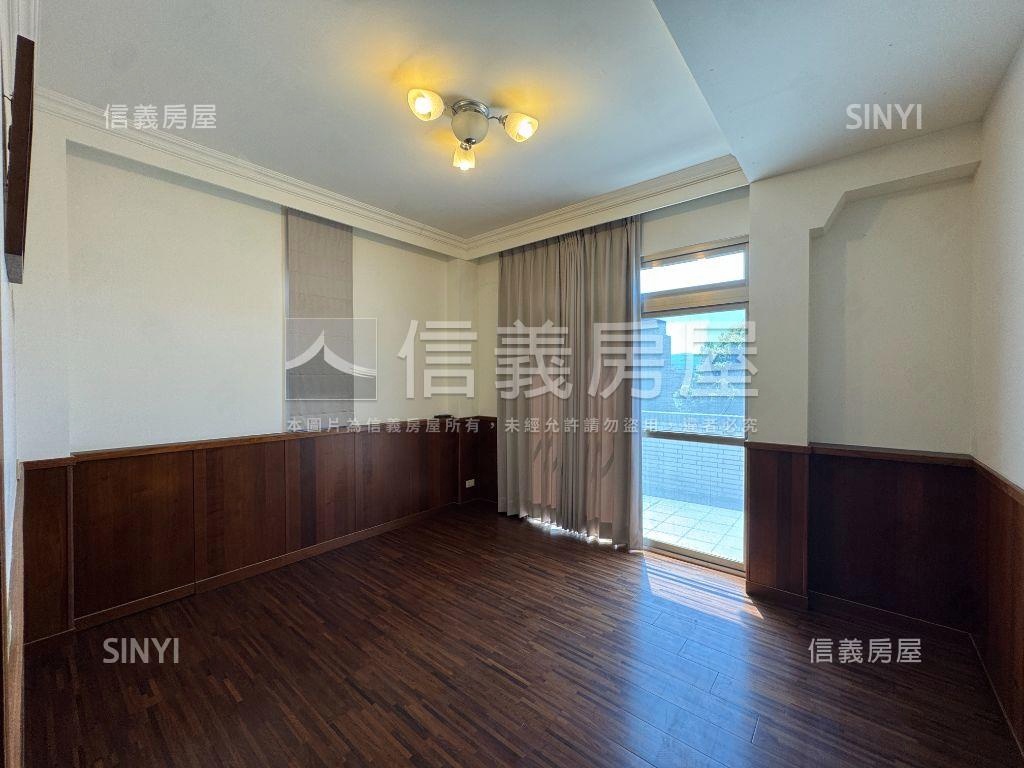 伯一代獨立地坪９０坪透天房屋室內格局與周邊環境