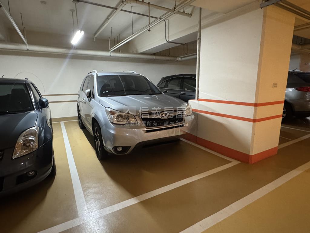 Ａ７稀有露臺三房美屋車位房屋室內格局與周邊環境