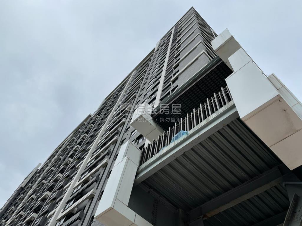 Ａ７稀有露臺三房美屋車位房屋室內格局與周邊環境