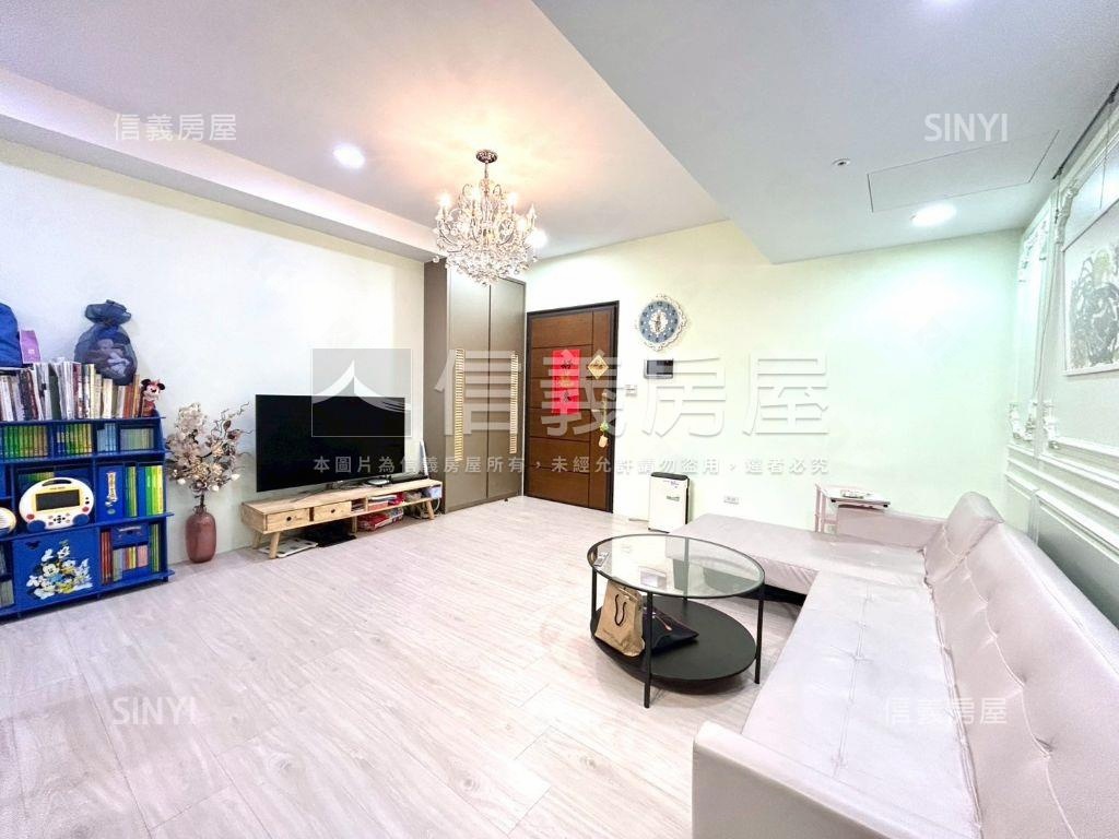 星鑽★面校園景觀大空間房屋室內格局與周邊環境