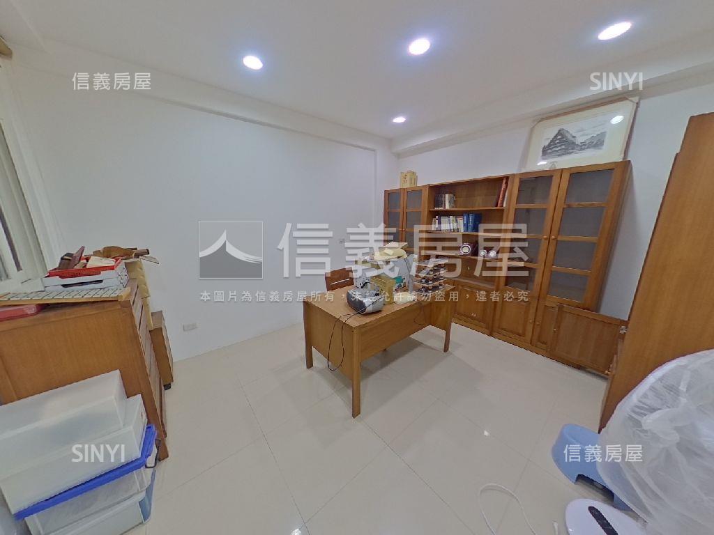 中壢後火車站大地坪透天房屋室內格局與周邊環境