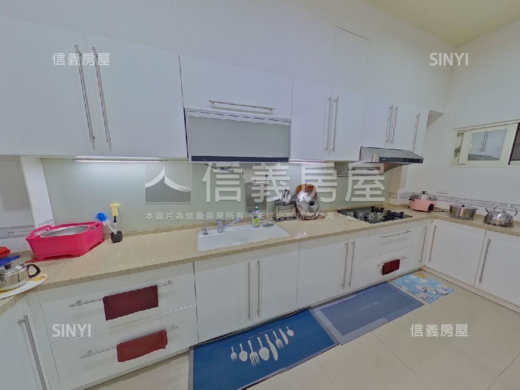 中壢後火車站大地坪透天房屋室內格局與周邊環境